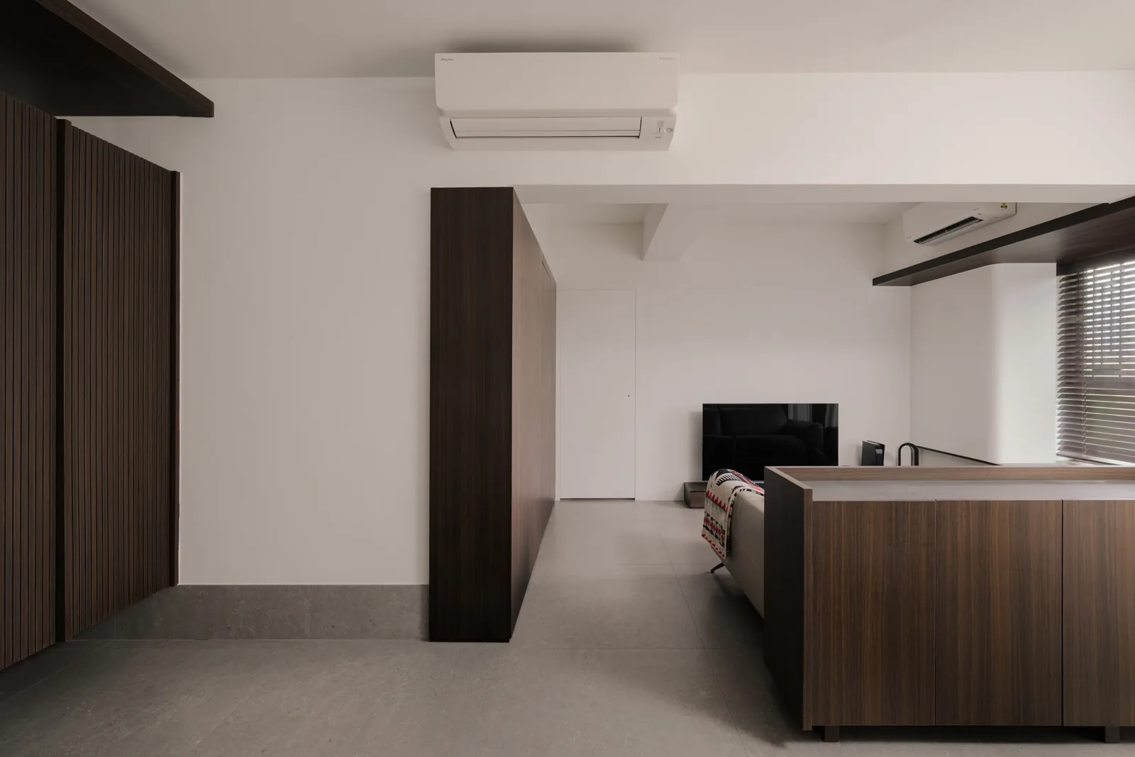 Fiori — Living + kitchen