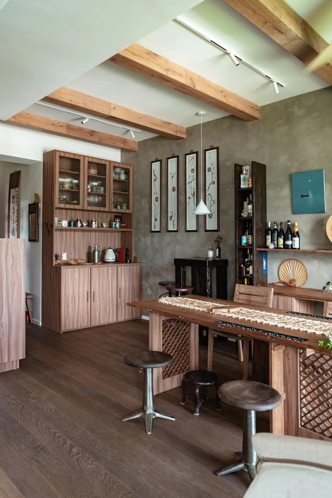 Primrose Hill — Dining + storage